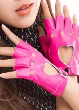 Шкіряні рукавички з сердечками5 фото