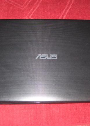 Ноутбук asus