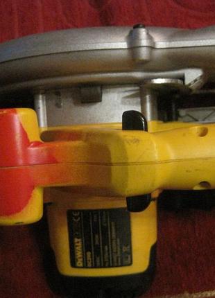 Дискова пила dewalt dc390 10