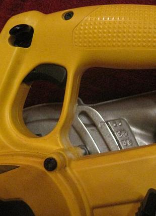 Дискова пила dewalt dc390 15