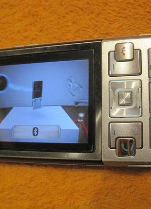 Телефон sony ericsson t700 2