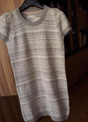 Трикотажное платье на девочку от h&amp;m.