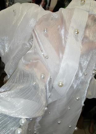 ⛔ блуза из органзы с жемчугом и бантом на шее пышными рукавами и рюшами8 фото