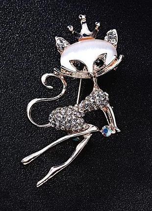 Брошка-брешка метал золотистий кіт кішка королева корона опал