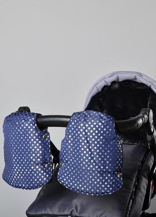 Муфта рукавички роздільні, на коляску / санки, універсальна, для рук (колір - темно-синій, принт - квіти)1 фото
