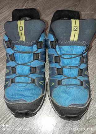 Круті кросівки salomon 31р  синього кольору6 фото