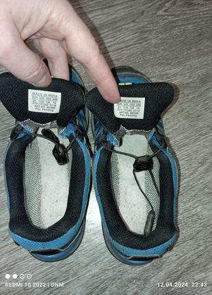 Круті кросівки salomon 31р  синього кольору9 фото