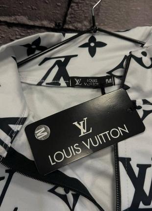 Жіночий костюм louis vuitton2 фото