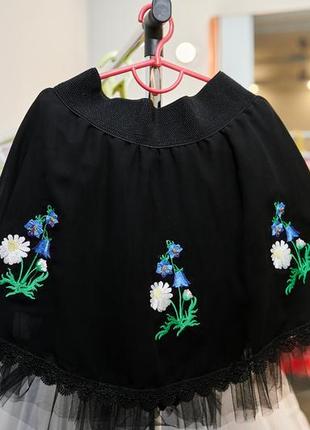 Юбка детская, вышивка - гладь (полевые цветы), шелк, цвет - черна.1 фото
