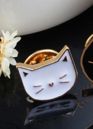 Набор 2шт брошь брошка пин значок металл кот кошка белая и черная мордочки цена за обе