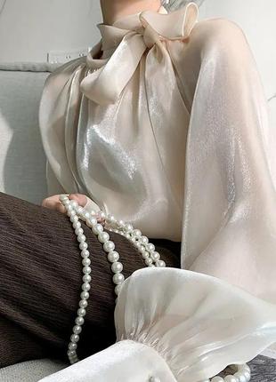 Женская блузка из органзы бежевая.1 фото