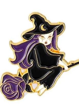 Цікава брошка брошка пін значок чаклунки на мітлі в чорному