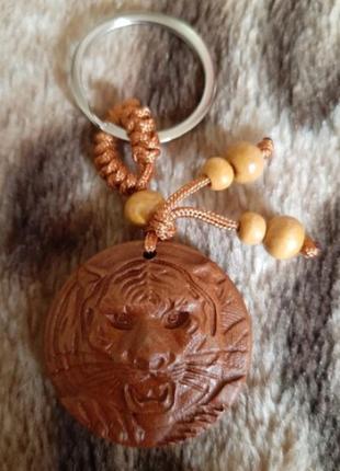 Супер брелок на ключи натуральное дерево деревянный тигр