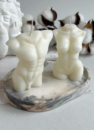 Набір  свічок  на гіпсовій  підставці  "чоловічий  та жіночий  торс "