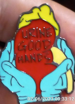 Медицинская брошь брошка значок пин металл медицина хирург почки трансплантация