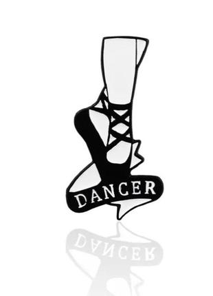 Брошь брошка значок пин бальные танцы девушка танцовщица dancer ножка