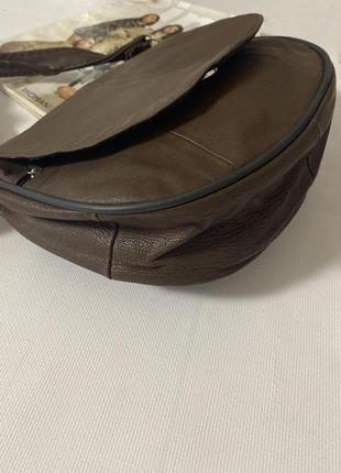 Женская сумка кросс-боди (натуральная кожа) темно-коричневый3 фото