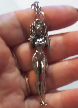 Брелок на ключи подарочный металл 18+ эротика сувенир для взрослых девушка ню эротический