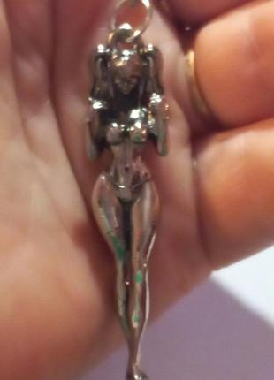 Брелок на ключи подарочный металл 18+ эротика сувенир для взрослых девушка ню эротический