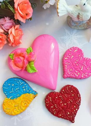 Шоколадный сувенир ко дню влюбленных 14 февраля шоколадное сердце

с начинкой шоколад ручной работы3 фото