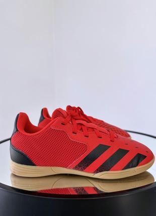 Яскраві круті футзалки adidas predator freak1 фото