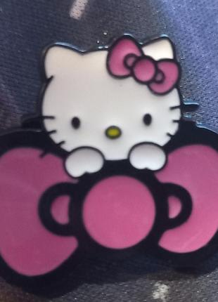 Брошка-брешка значок пін кошенятко хеллоу киті kitty метал емаль hello kitty