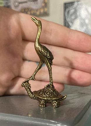 Фигурка статуэка сувенир птица латунь цапля аист журавль черепаха