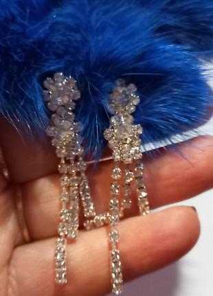 Уцінка! тримаються.но є момент. кліпси (без проколювання) сережки пр-во-трея метал підвіски з білими каменями