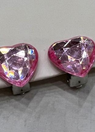 Клипсы серьги сережки (без прокола) металл и пластик сердечки пластик розовое сердце