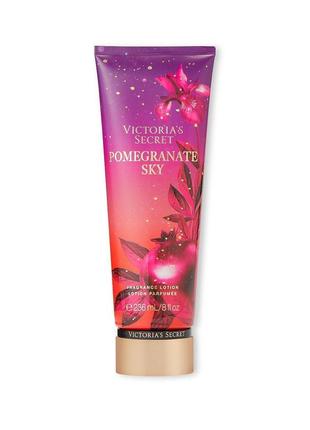 Подарочный набор victoria's secret pomegranate sky спрей 250 мл + лосьон 236 мл2 фото