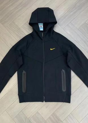 Nike nocta
