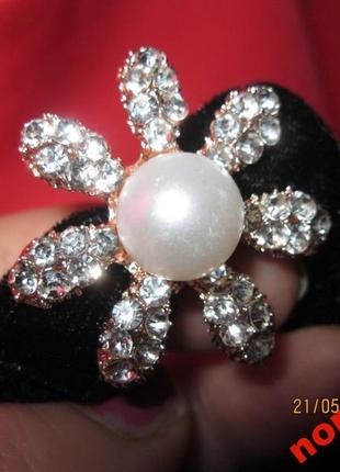 Резинка камни жемчуг цветок шикарная бархат супер!