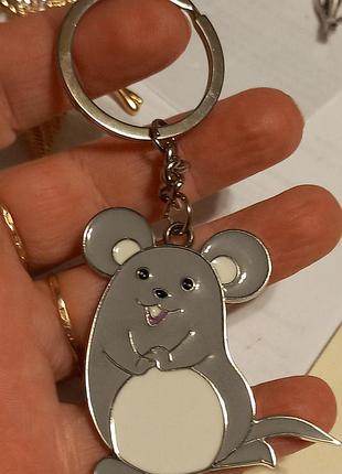 Брелок на ключи металл и эмаль серебристый серая мышь мышка крыса черная как фигурка