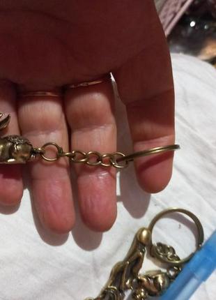 Брелок на ключі кролик заєць метал рік кролика 2023 як фігурка латунь 2 см на 1.5 см