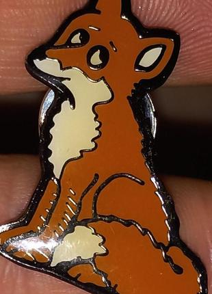 Брошка брошка значок пін лисиця руда лисичка лисичок потрапив у стоці