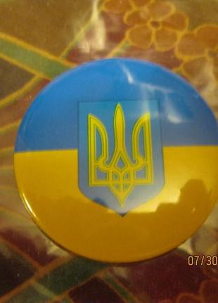 Значек брошь украина флаг жовто-блакитный трезубец