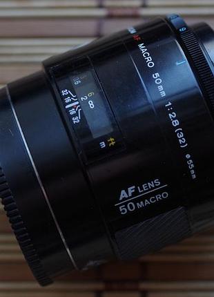 Объектив minolta maxxum af macro 50mm 2.8  для sony a с крышками