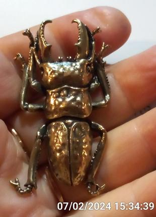 Фігурка статуетка жук латунна метал латунь олень