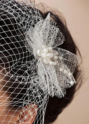 Вуалетка шляпка - свадебный или вечерний аксессуар.