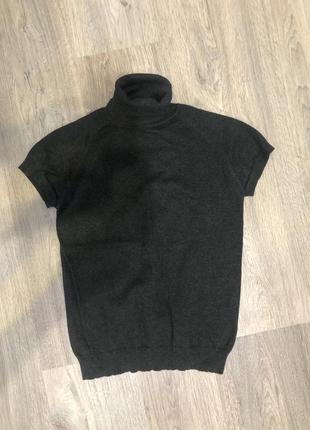 Стильная водолазка zara