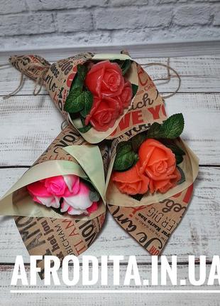 Букет троянд 3 бутони мило ручної роботи