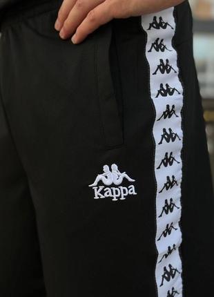 Мужские шорты kappa с лампасами черного цвета4 фото