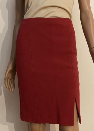 Красная юбка в рубчик2 фото