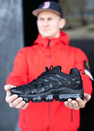 Мужские кроссовки nike air vapormax plus black1 фото