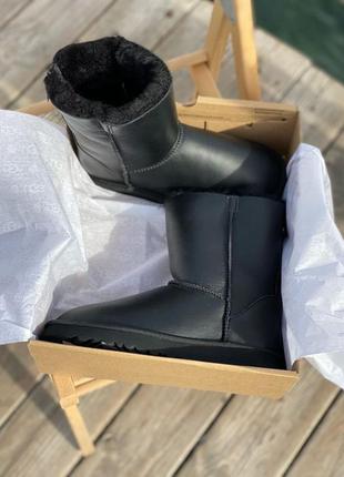 Женские чёрные угги ugg light ll zip black Canvas