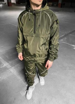 Модный спортивный костюм stone island