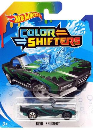 Машинка hot wheels color shifter змінює колір зелений седан