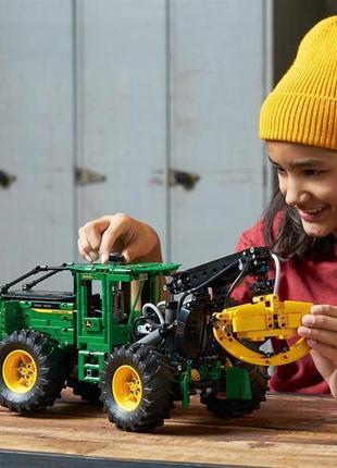 Конструктор lego technic трелевковий трактор john deere 948l-i...