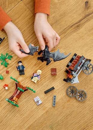 Конструктор lego harry potter карета та фестрали гоґвортсу 121...7 фото