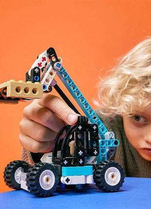 Конструктор lego technis телескопічний навантажувач 143 деталі...